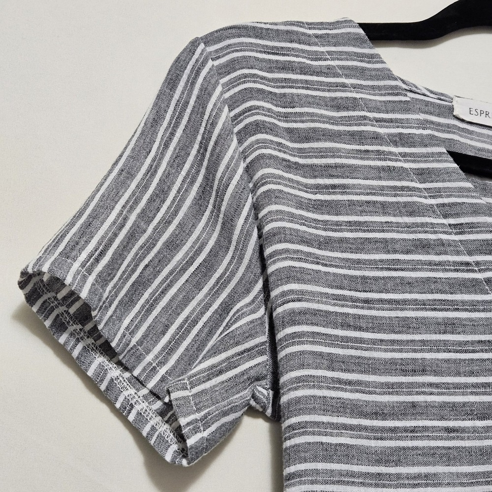 Espresso Shortsleeved A-line Dress Gray White Striped Pattern Button Sm Flaw - Picture 6 of 13